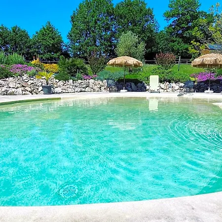 D'hotes Le Cartounier Bed and breakfast